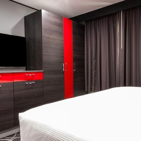 Astro Pasadena Hotel Eksteriør billede